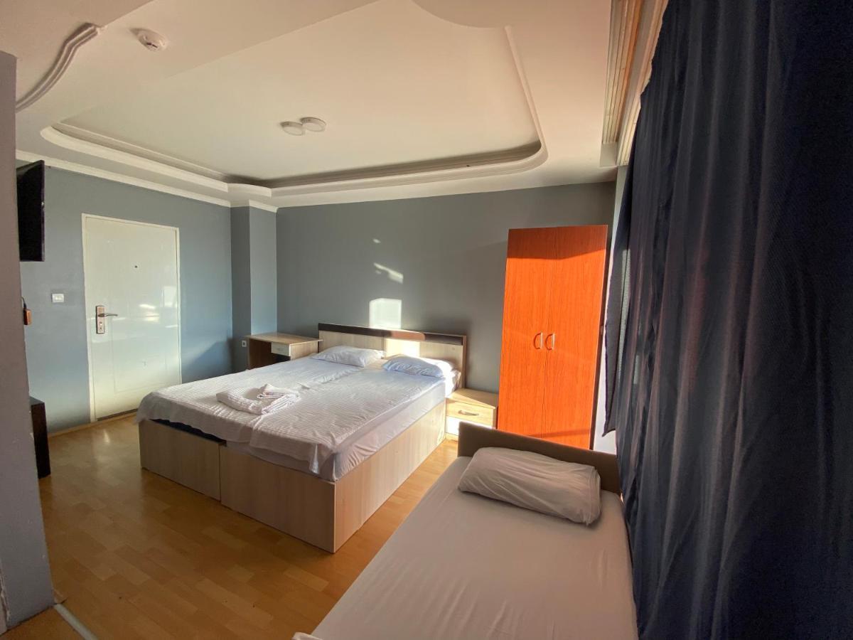 Fama Aparthotel Skopje Bagian luar foto